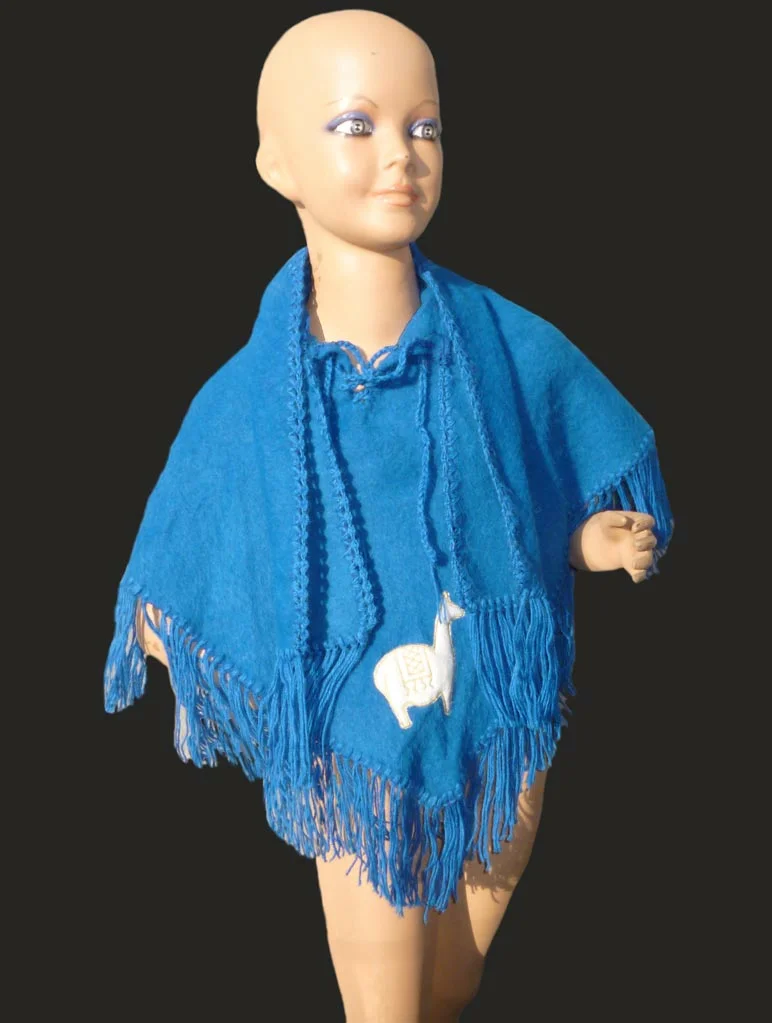 Alpaca Children Poncho D02