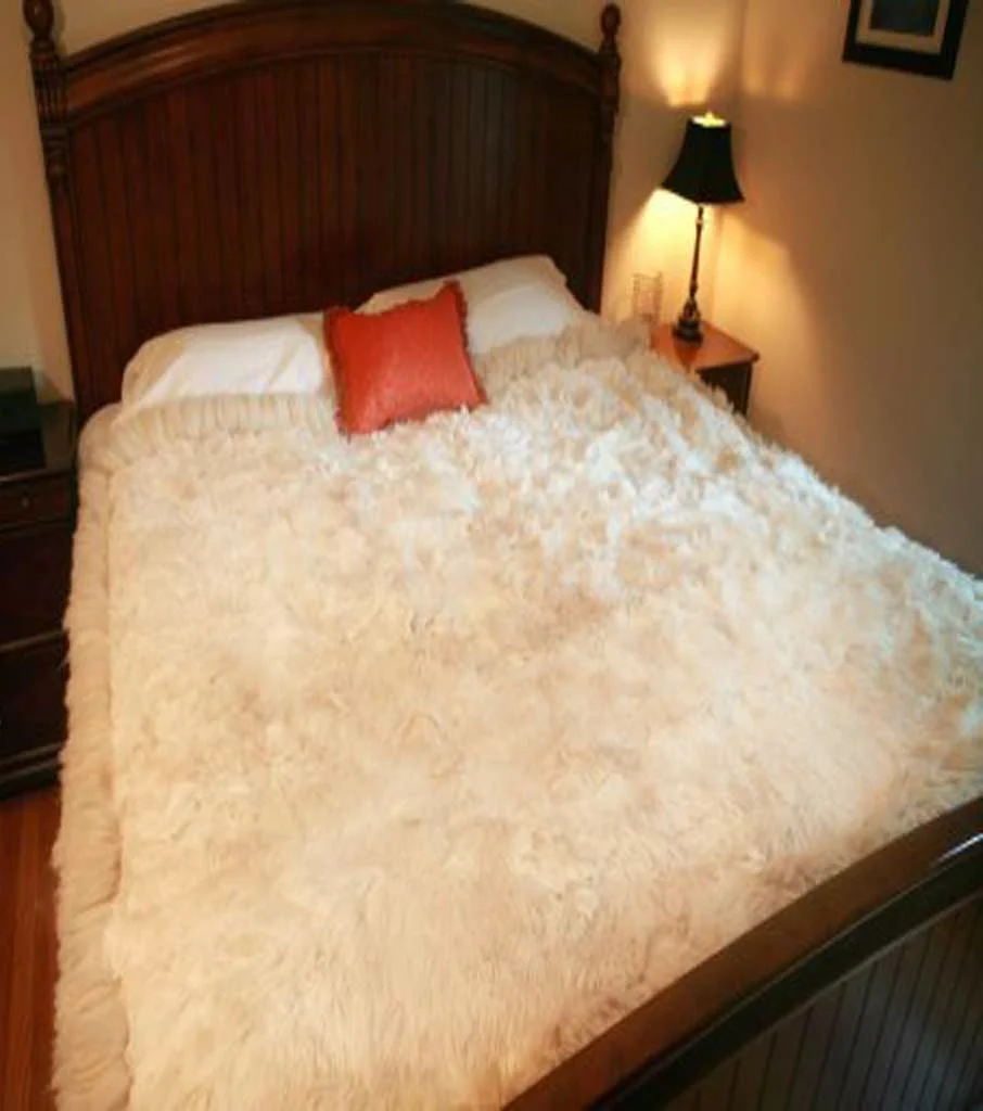 Baby Alpaca Fur Bedspread D02