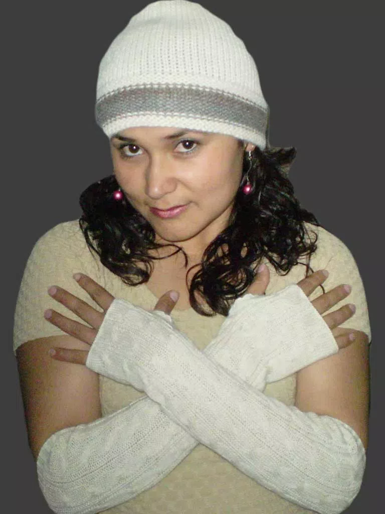 Baby Alpaca Wool Mittens D06