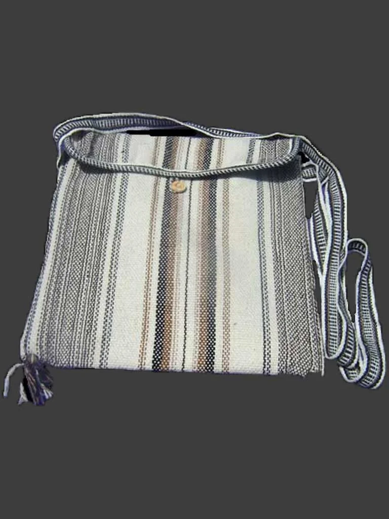 Alpaca Wool Handbag D08